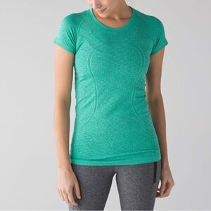 lululemon Swifty Tech Green Short Sleeve Tee